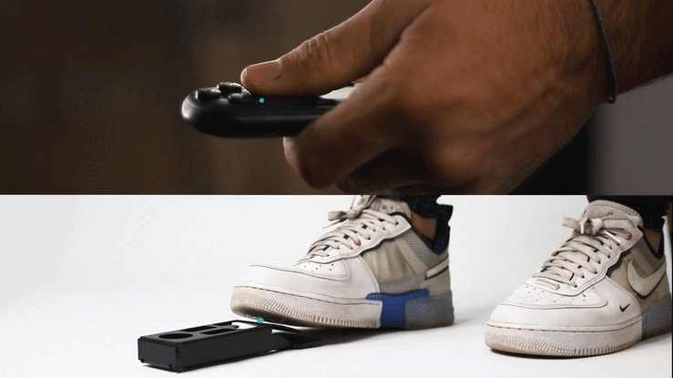 teleprompter-operator2.gif