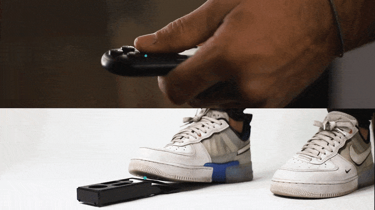 teleprompter-operator2.gif